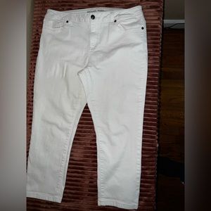 Michael Kors White Capri size 10